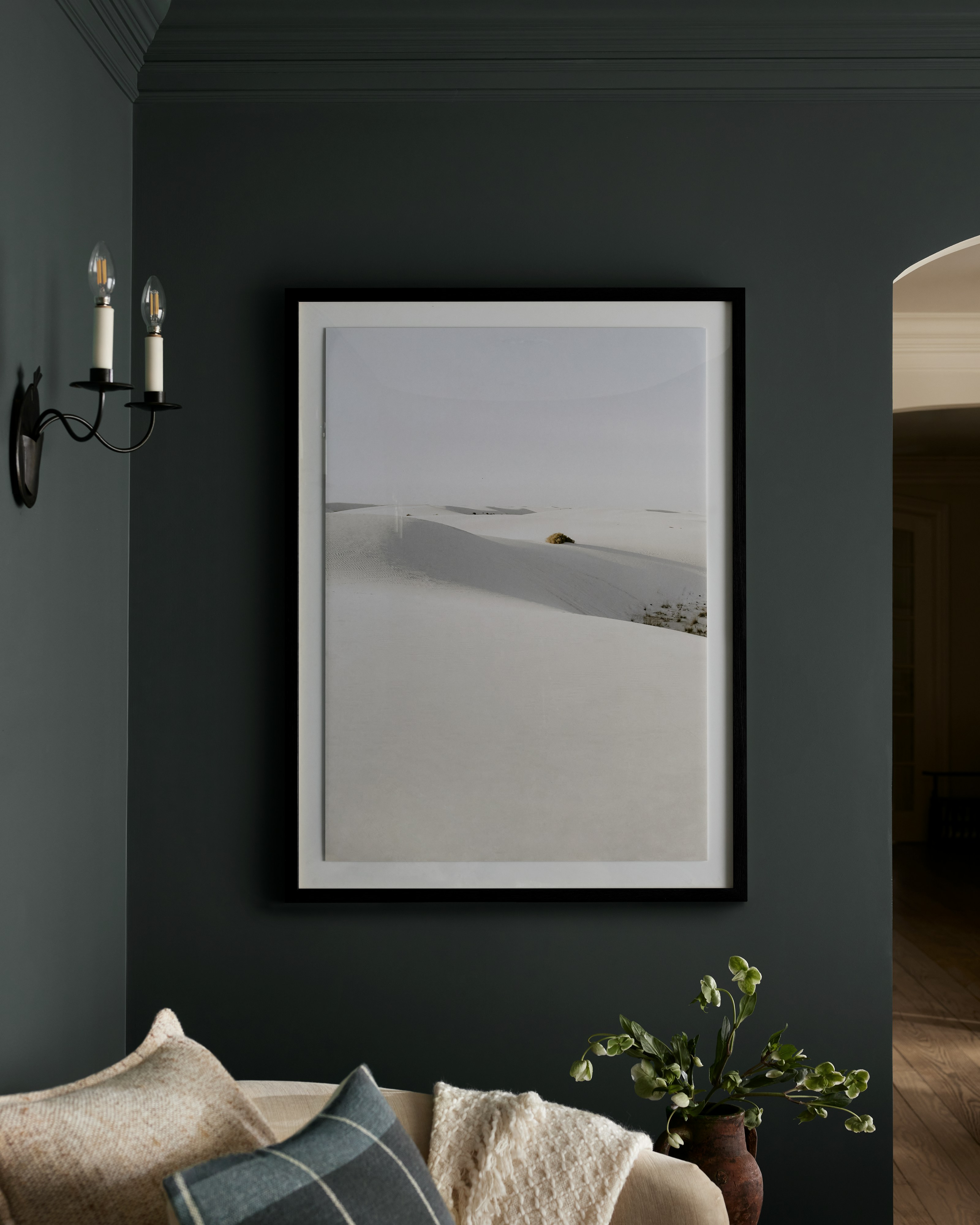 Shown in Black Maple in 30" x 40