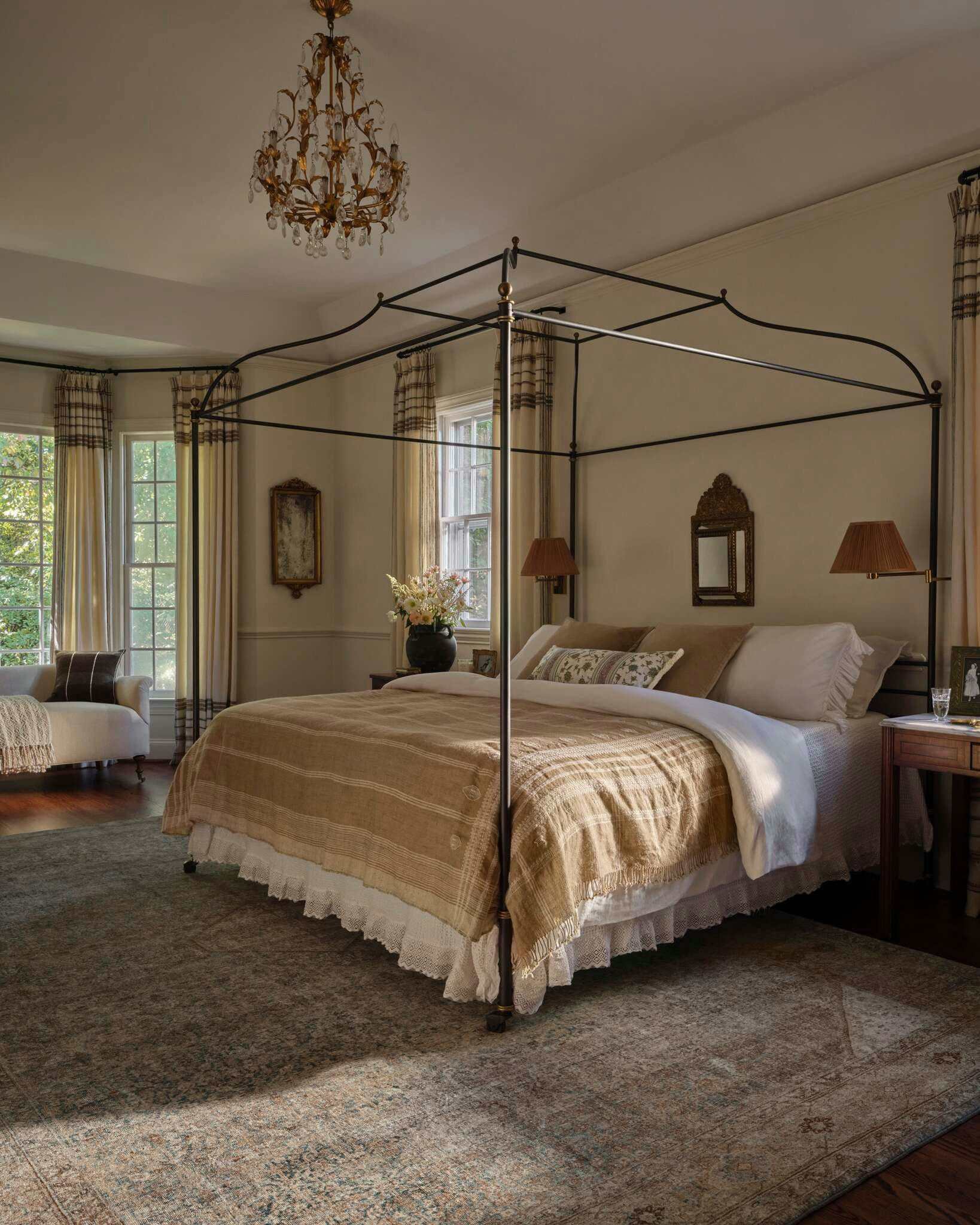 Carley Summers bedroom featuring Parisa rug