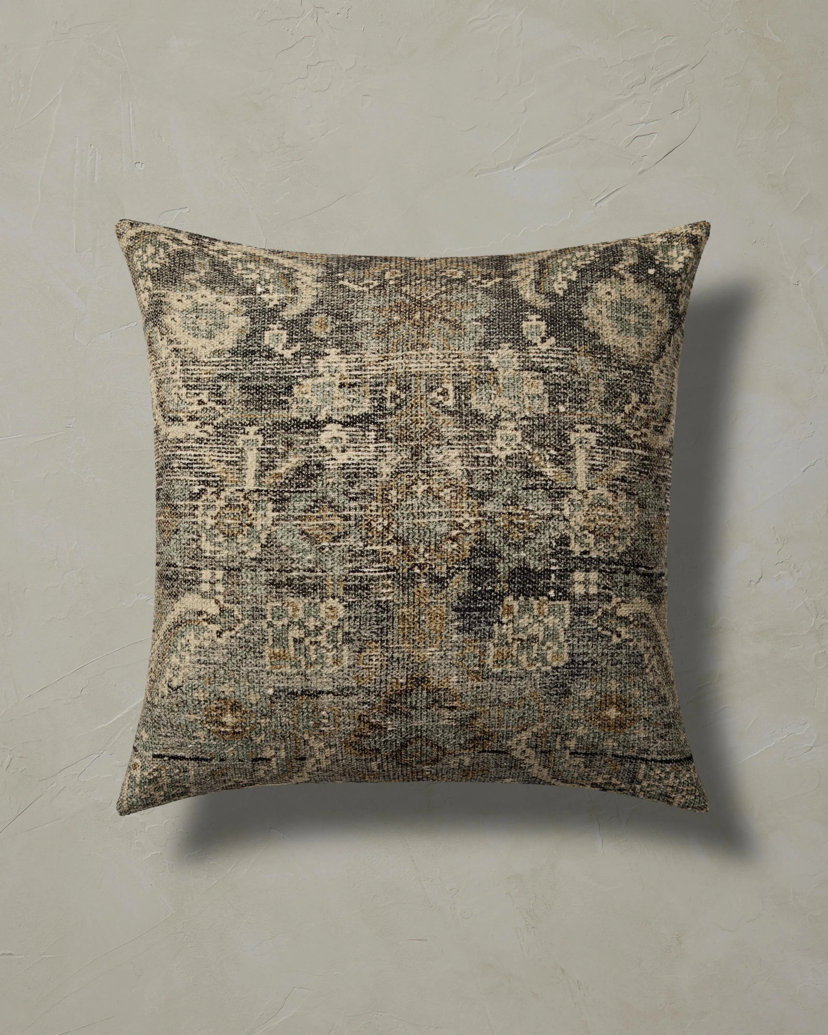 Jiya Pillow | Joon Loloi