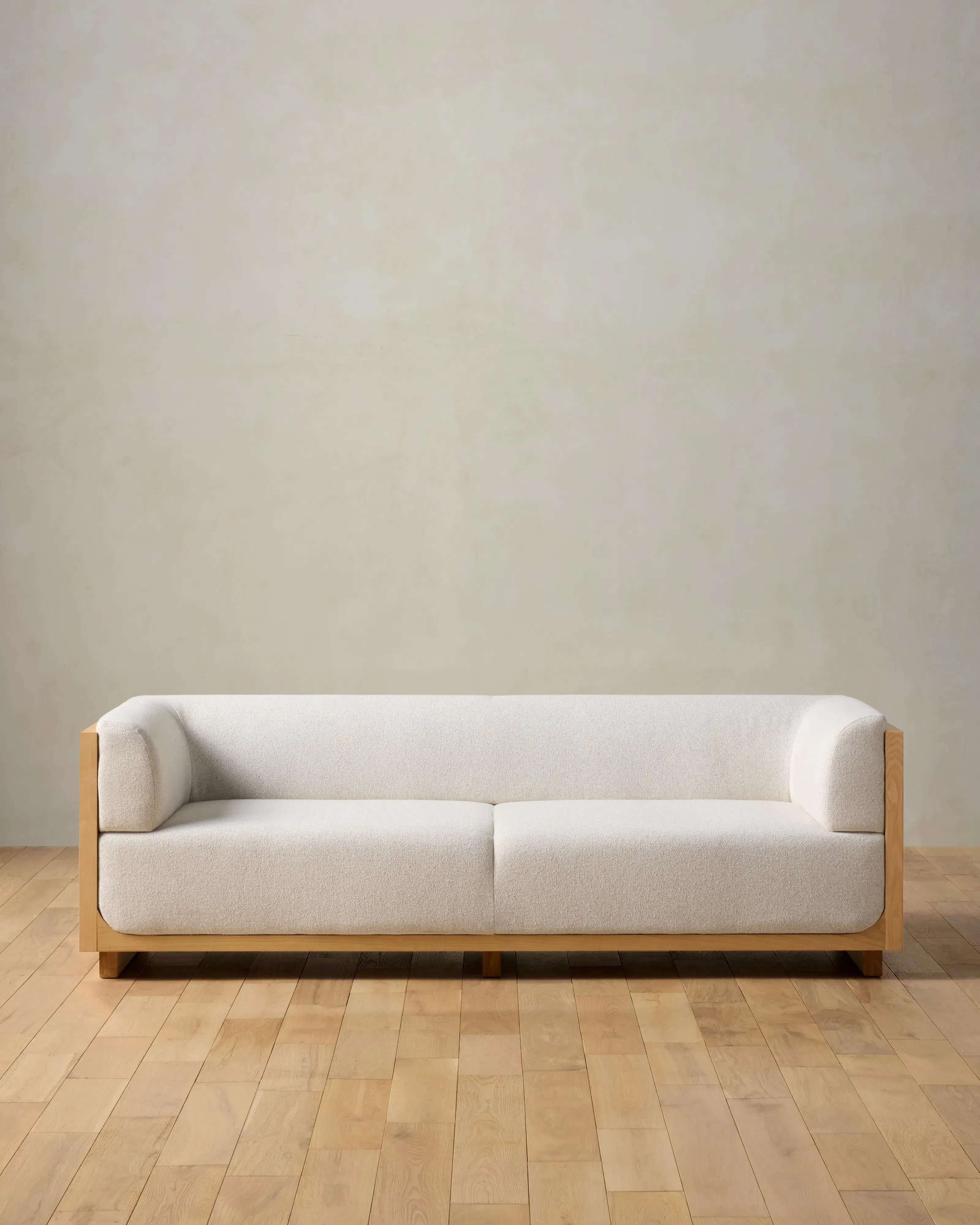 Jagger Sofa | Joon Loloi