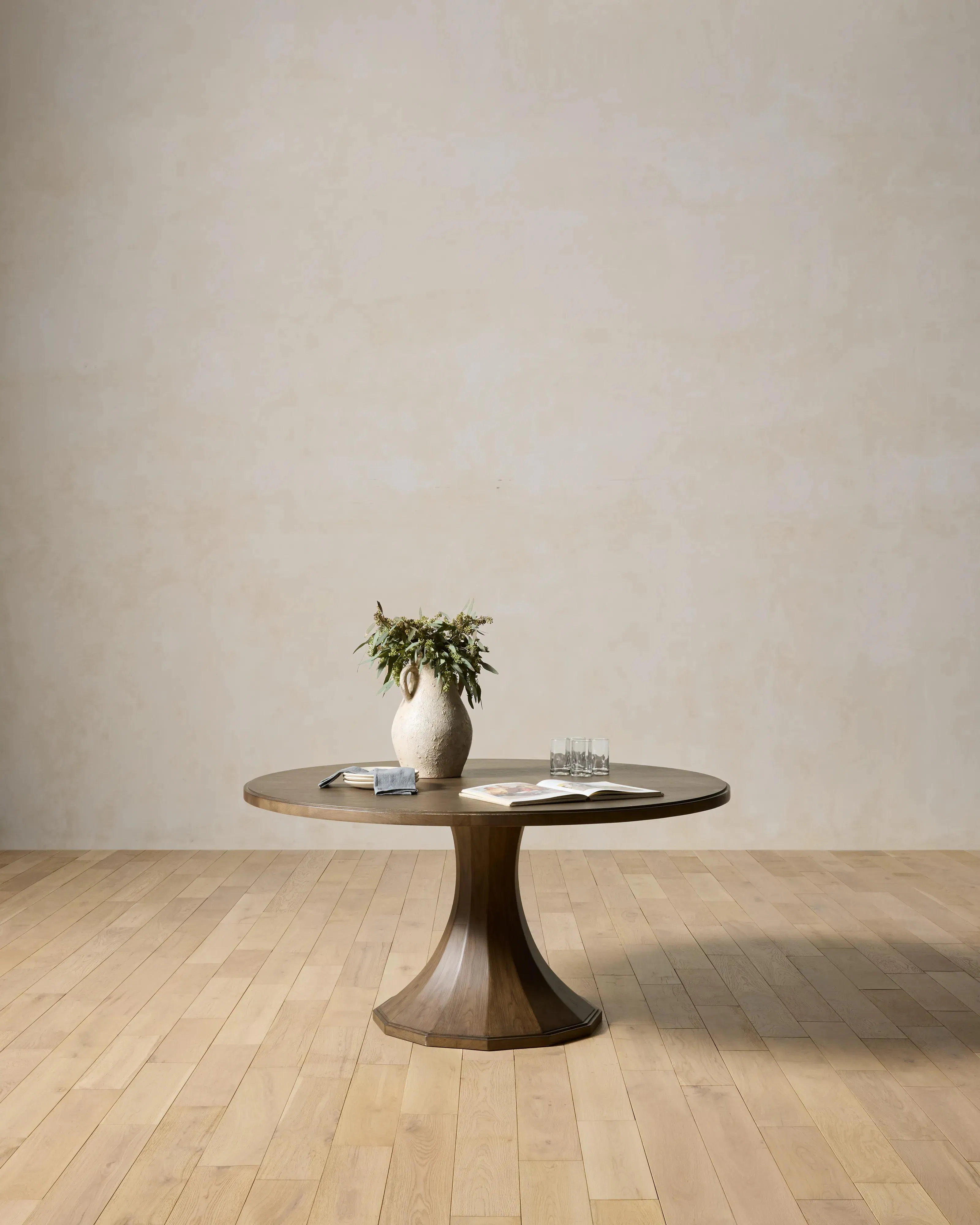 Quincy Dining Table | Joon Loloi