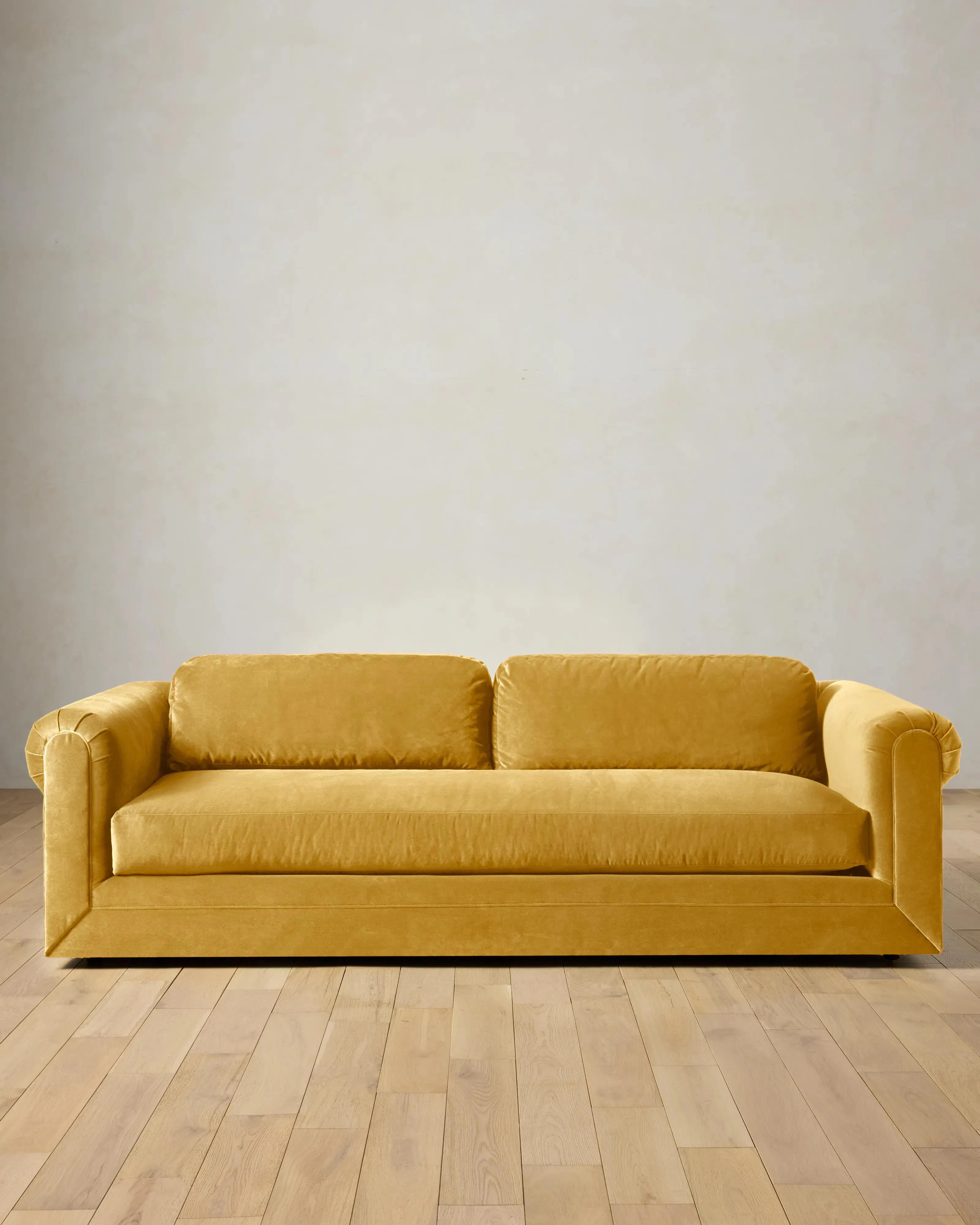 Seraphina Sofa | Joon Loloi
