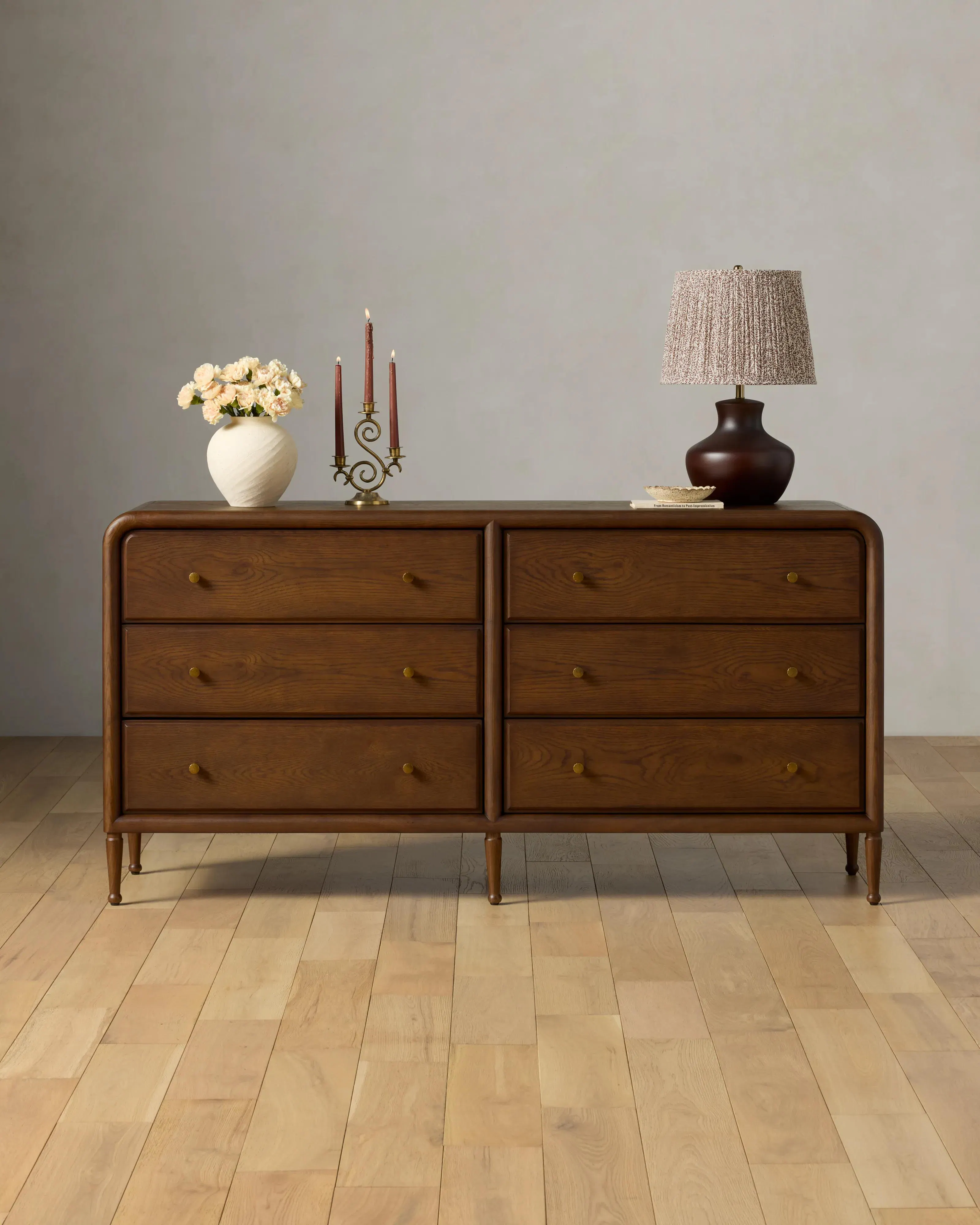 ハロージョージ ビーコム6x Beatrix 6 Drawer Dresser | Joon Loloi